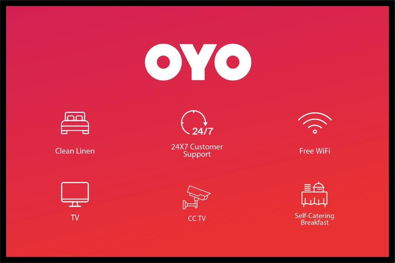 Oyo 9999 Hotel La Wisteria Delhi  Esterno foto